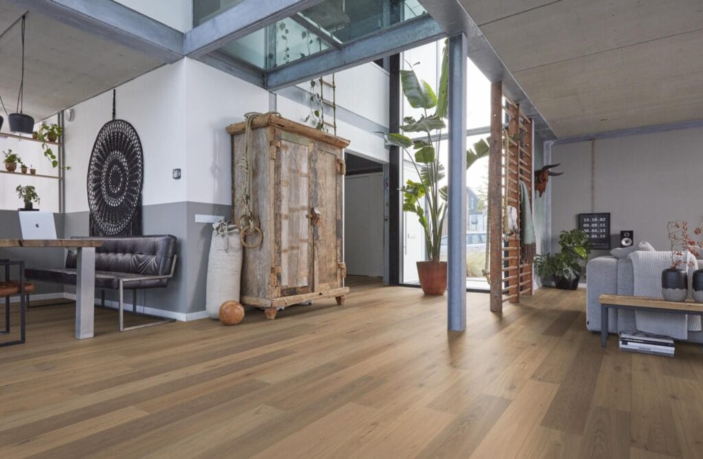 Crestwood Hills rustiek gerookt wit 4504