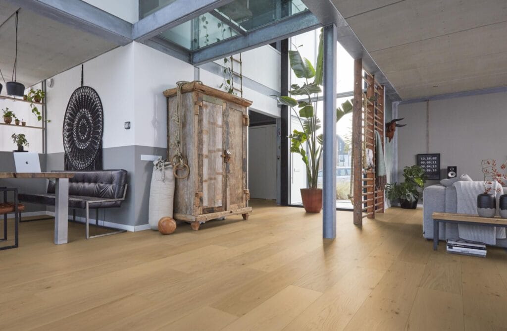 Floorlife Bel Air extra rustiek blank 4703