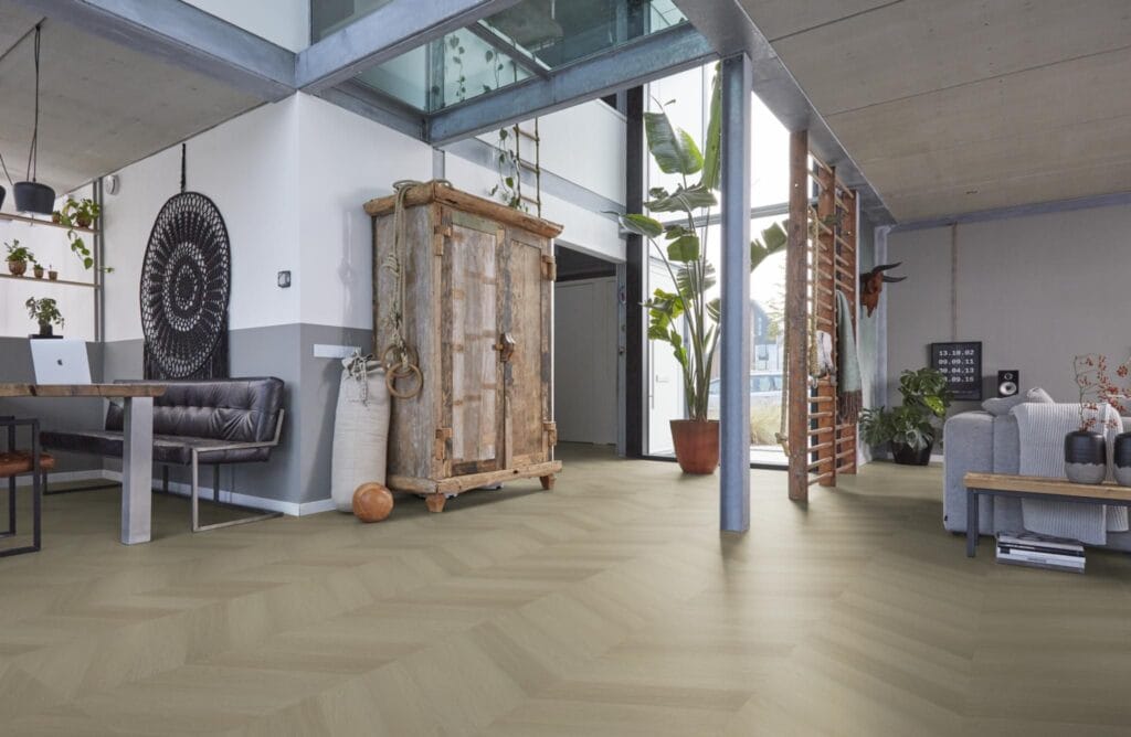 Floorlife YUP Fulham chevron dryback smoky
