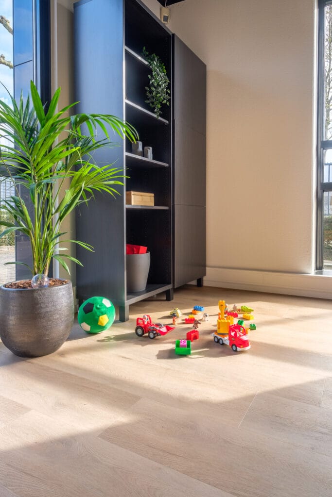 Belakos ATTICO 830 | RIGID CLICK