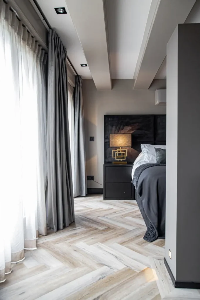 Gelasta City Visgraat 5700 (rigid click) Smoked Oak Light