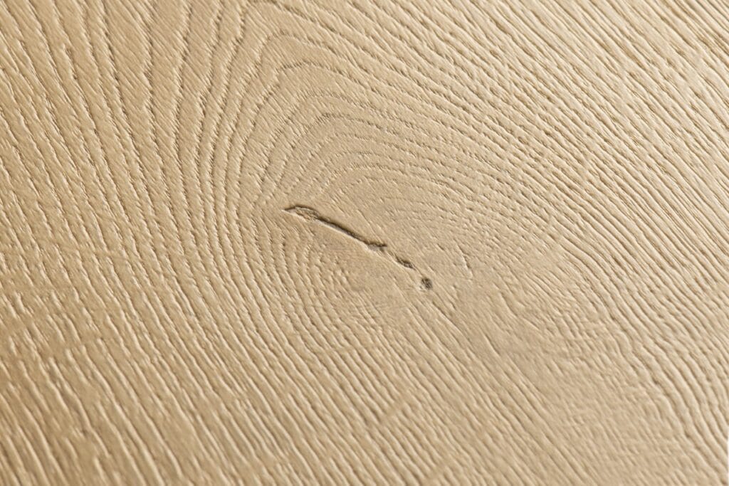 Geborstelde naturelle eik