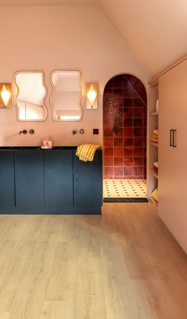 Geborstelde naturelle eik