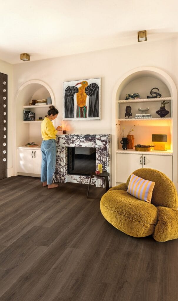 Geborstelde bruine eik