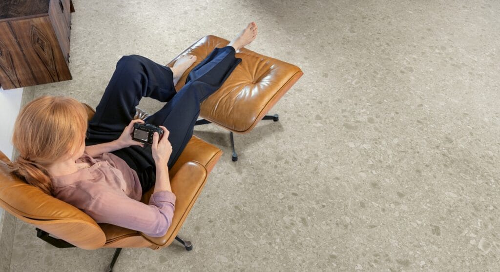 Quick-step Stronk warm grijs